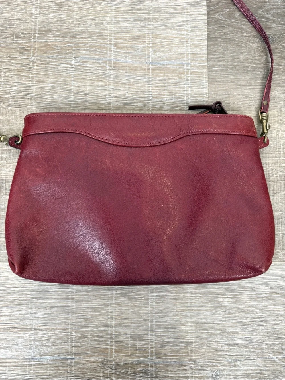 Vintage Etienne Aigner Burgundy Leather Crossbody Shoulder Bag Purse